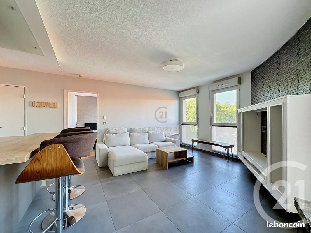 Appartement 2 pièces 42 m² · à Lyon · 42 m² · 890 €