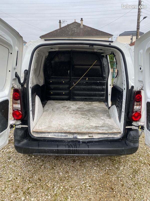 Citroen berlingo ii 1.6 blue hdi 100 3 places (image 5)