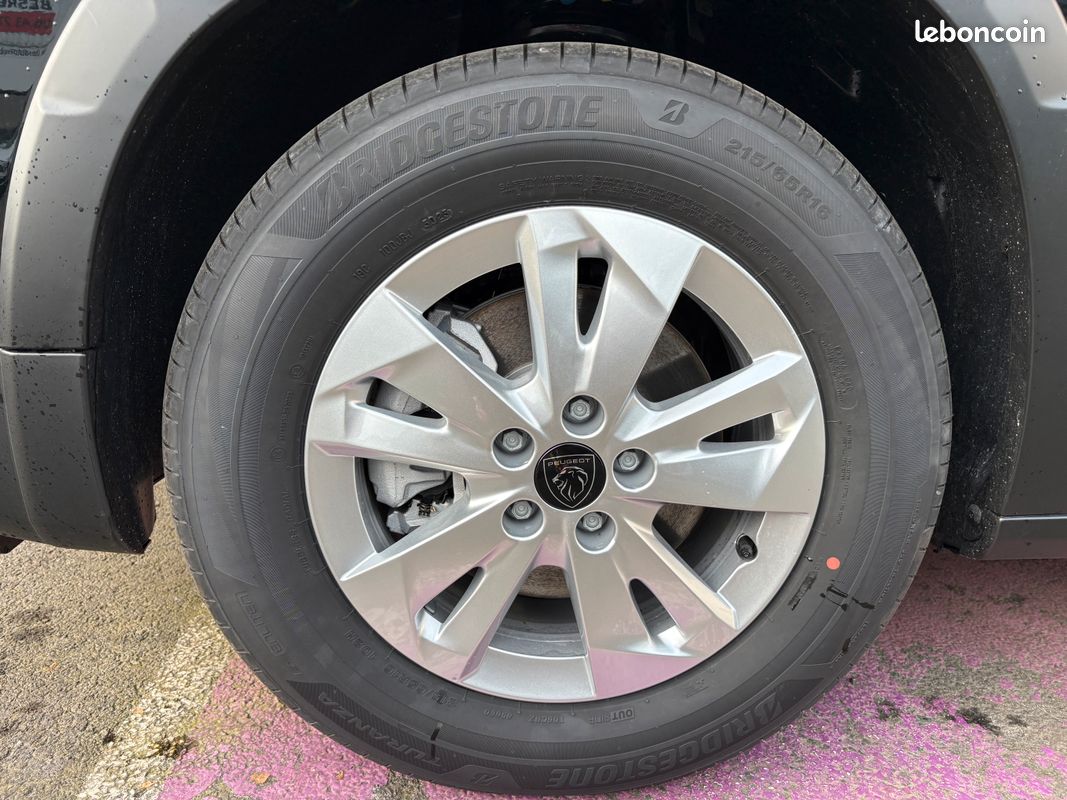 Peugeot RIFTER M ALLURE 1.5 BlueHDi 130 ch EAT8 -23750 HT - (image 9)