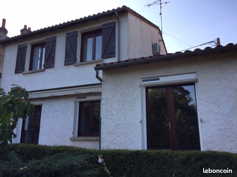 Maison 5 pièces 130 m² · à Poitiers · 130 m² · 1 235 €
