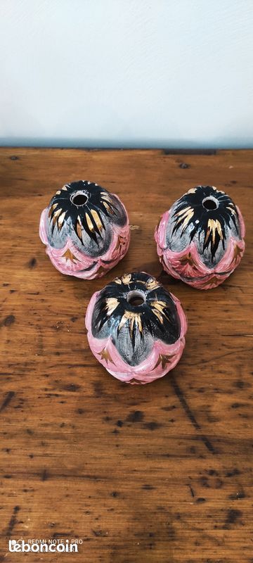 Lot de 3 cache-douilles / tulipes de lustre en porcelaine - Décor floral rose, bleu et or (image 5)