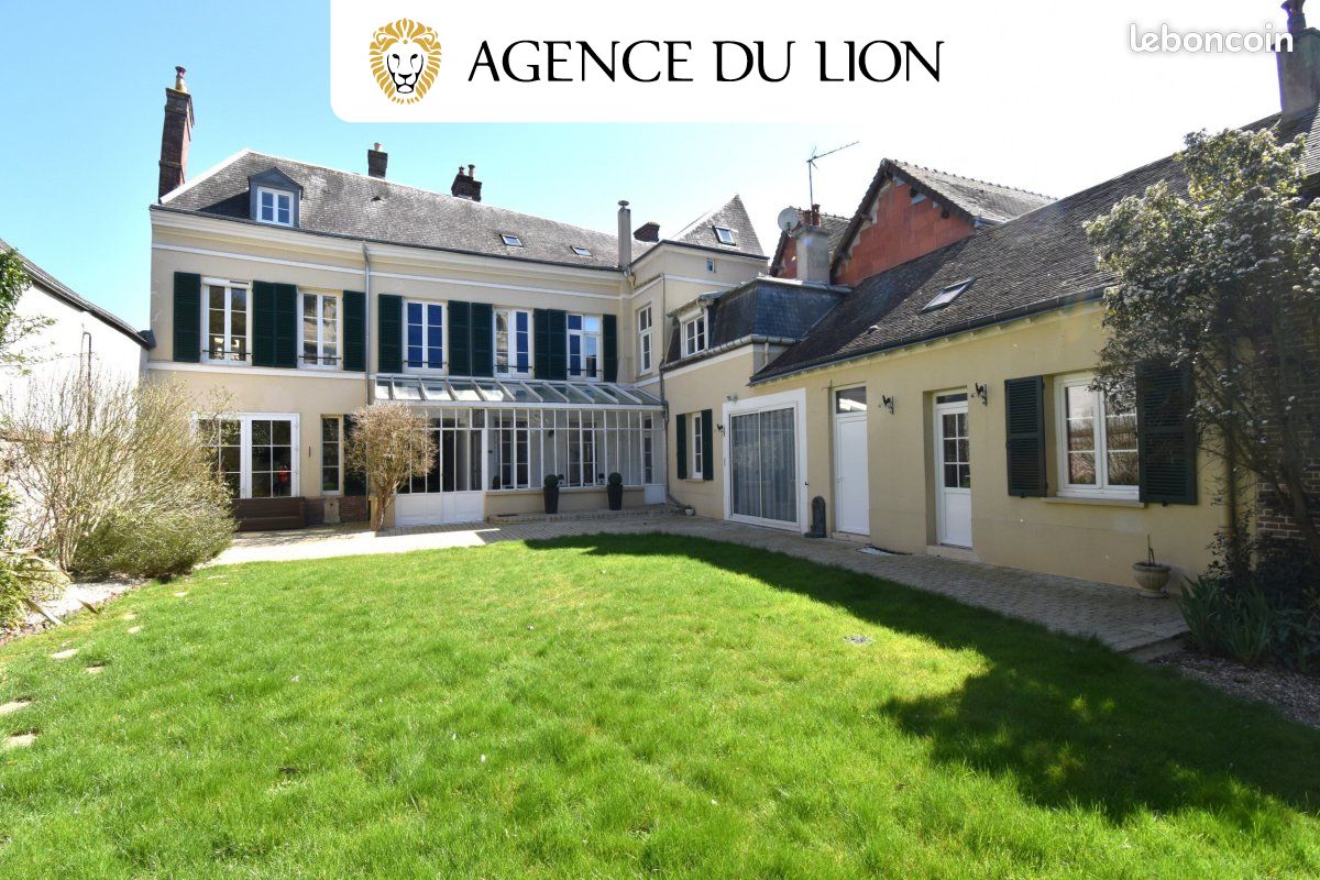 Maison 11 pièces 276 m² · à Dreux · 276 m² · 645 000 €