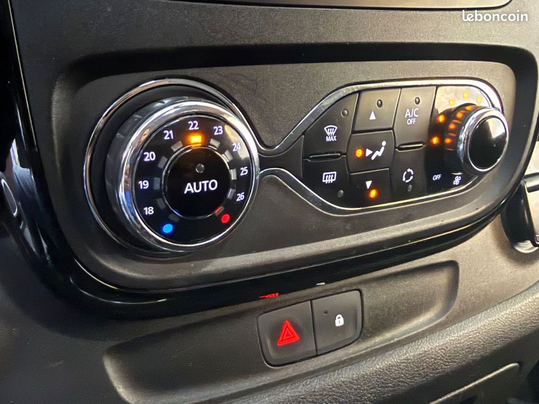 Opel vivaro vu fourgon 1.6 cdti bi-turbo 125 l1h1 ecoflex pack plus clim start-stop / gps / camera / mains-libre (image 9)