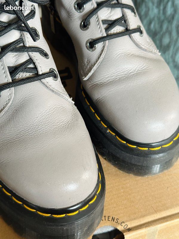 Dr Martens Jadon III Gris taille 40 Chaussures