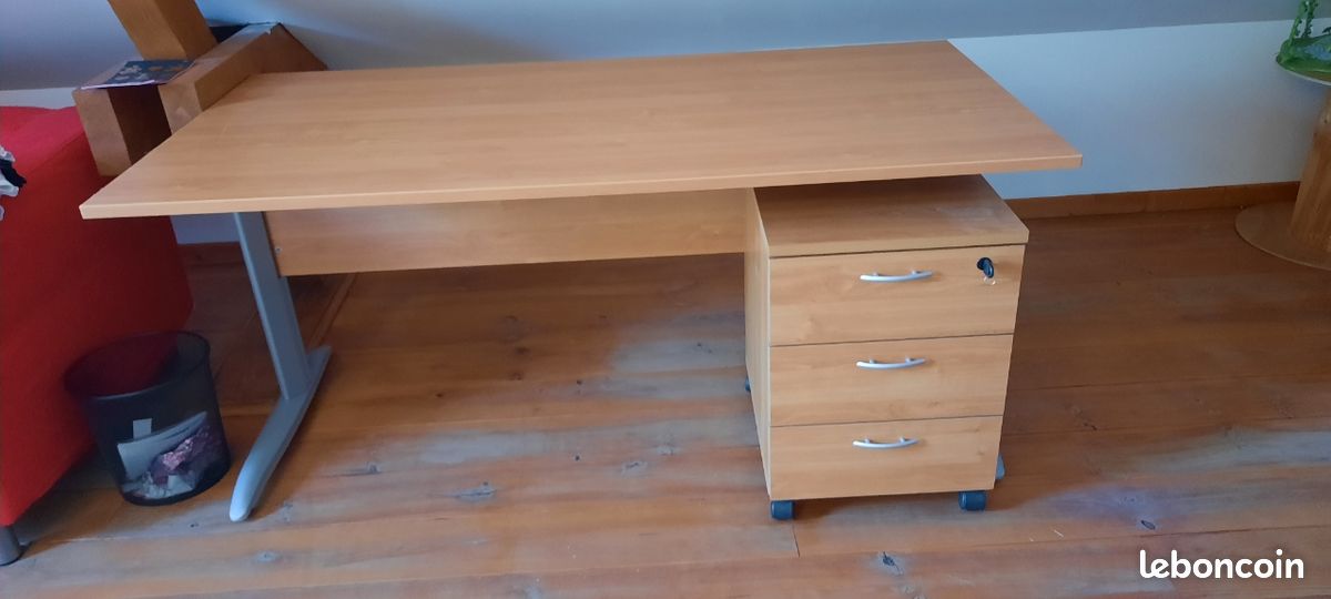 Bureau professionnel et meuble bas 3 tiroirs à roulettes (image 1)