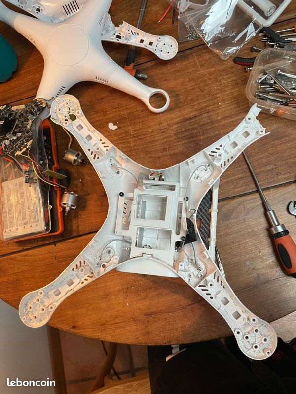 Pièces Drone dji phantom 3 pro 4K (image 2)