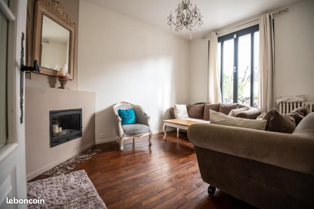 Maison 5 pièces 145 m² · à Ris-Orangis · 145 m² · 359 500 €