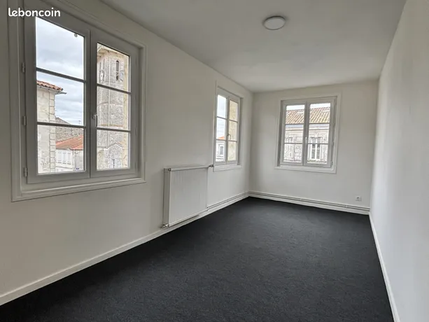 Annonce location Appartement rochefort