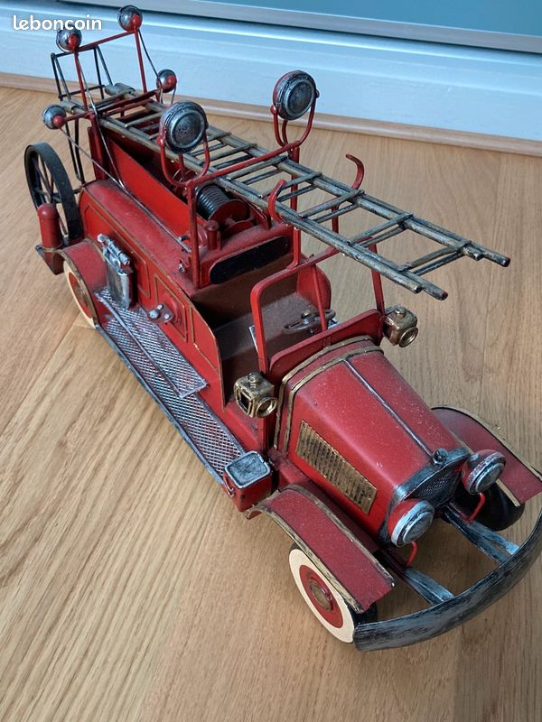 Camion pompier - Antiquité (image 1)