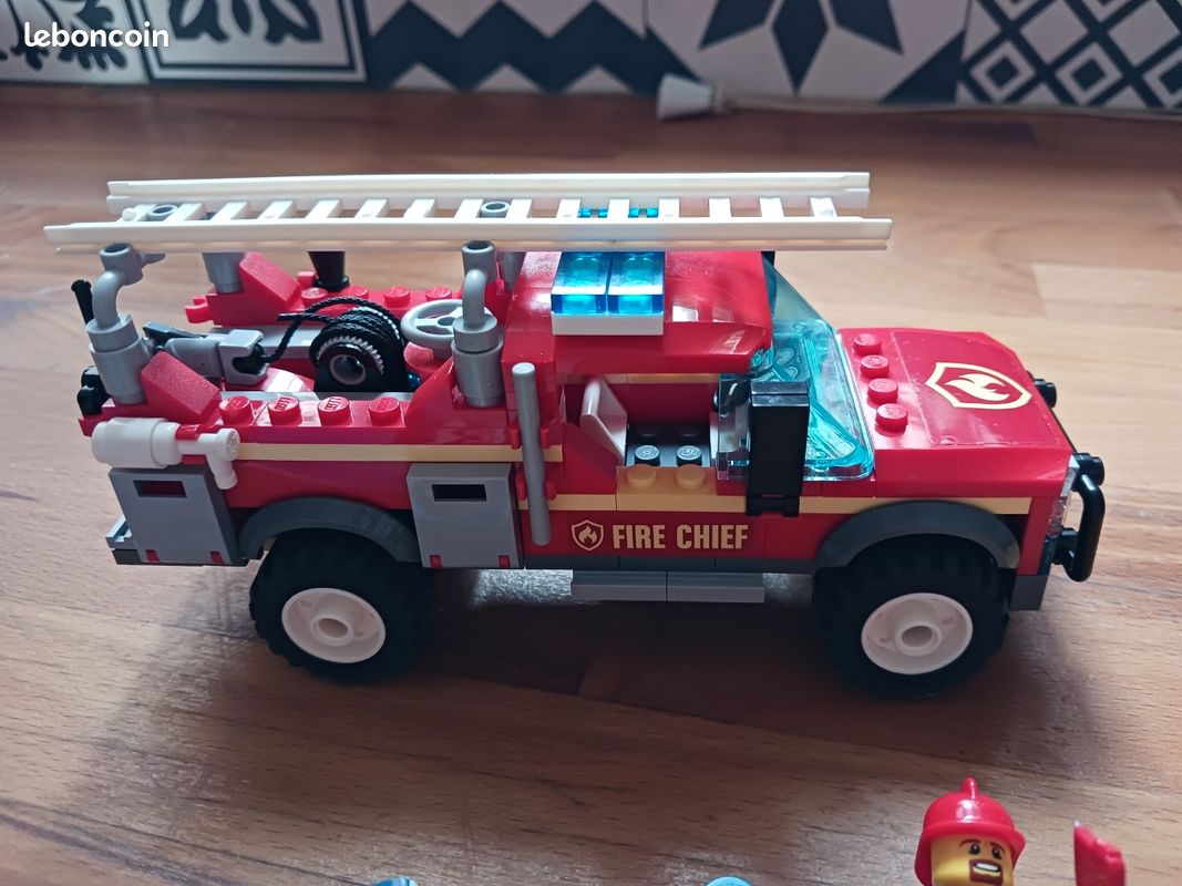 Lego 60231 pompier (image 5)