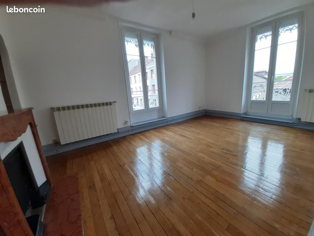 Appartement 4 pièces 87 m² · à Grenoble · 87 m² · 934 €/mois