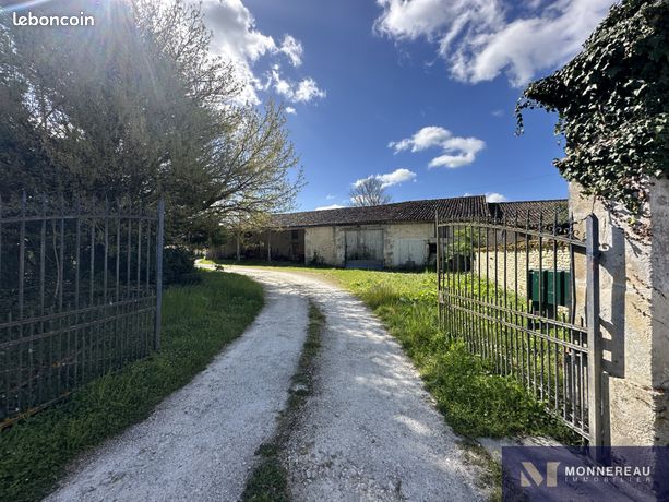 Inconnu 4 pièces 230 m²
