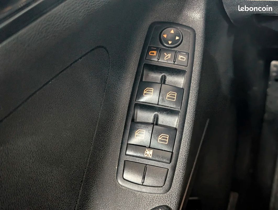 Mercedes classe m ml 280 cdi v6 (image 26)