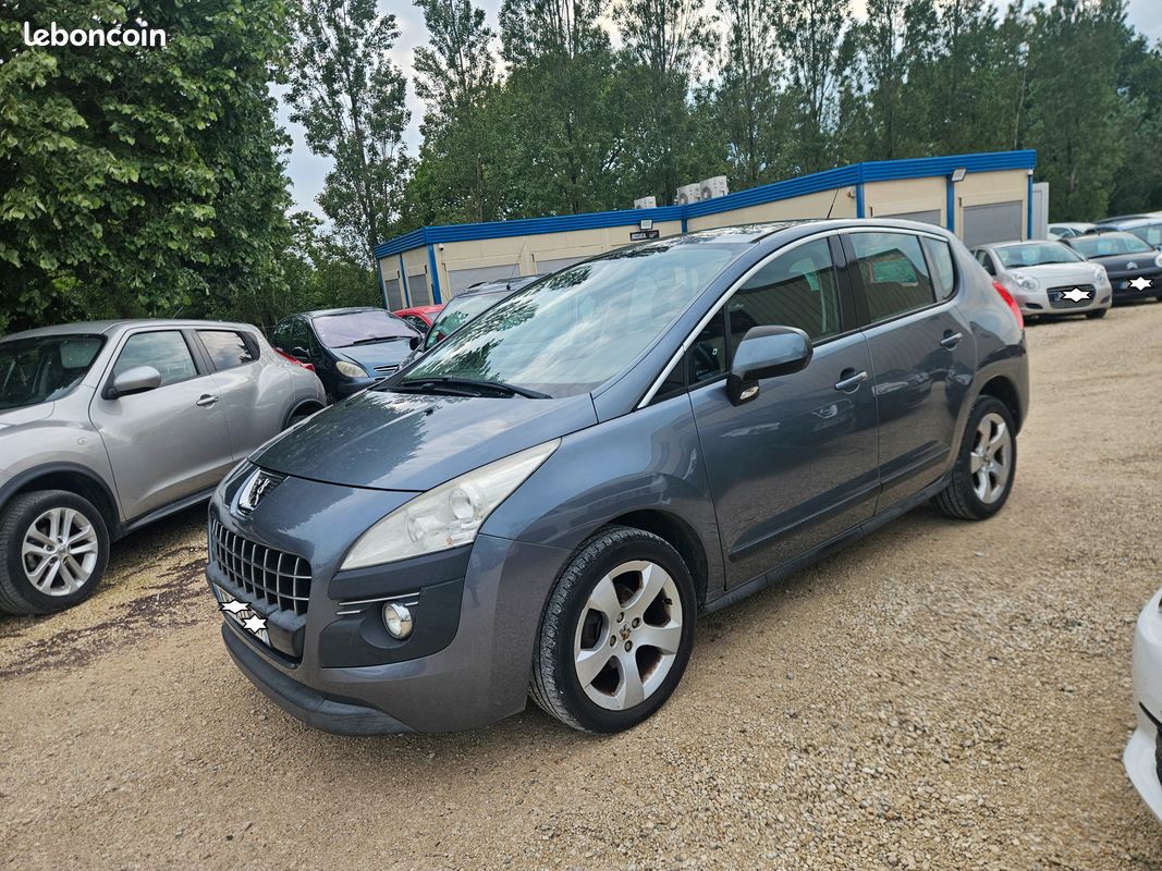 PEUGEOT 3008 1.6 HDi FAP 112 cv (image 4)