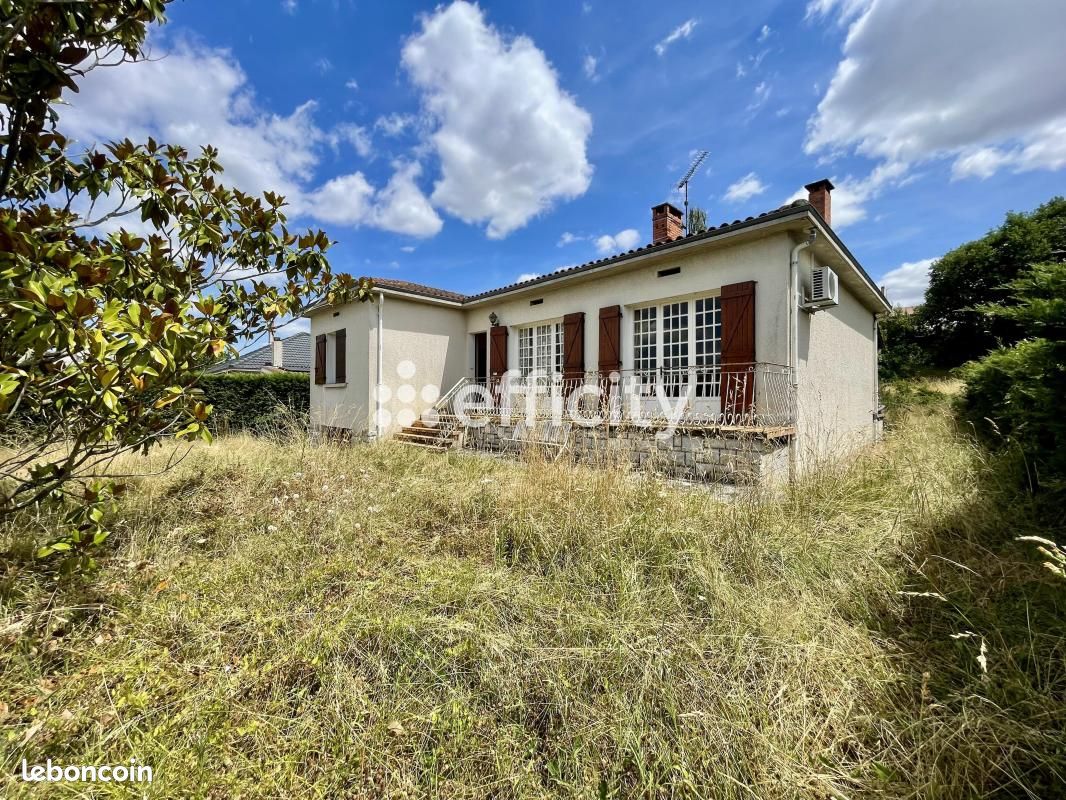 Maison 5 pièces 108 m² · à Saint-Juéry · 108 m² · 215 000 €