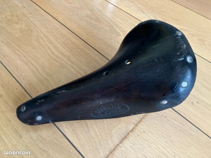 LIONRONE ANCIEN SELLE VELO VILLE TOURISTE CUIR LEATHER BICYCLE SADDLE 1920s EUR 45,00 - FR