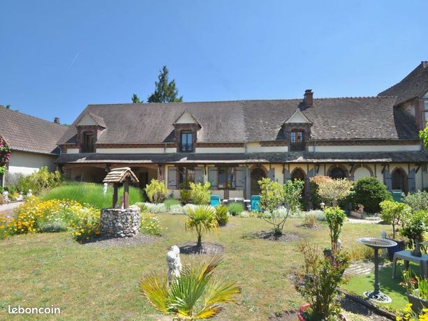 Maison 8 pièces 196 m²
