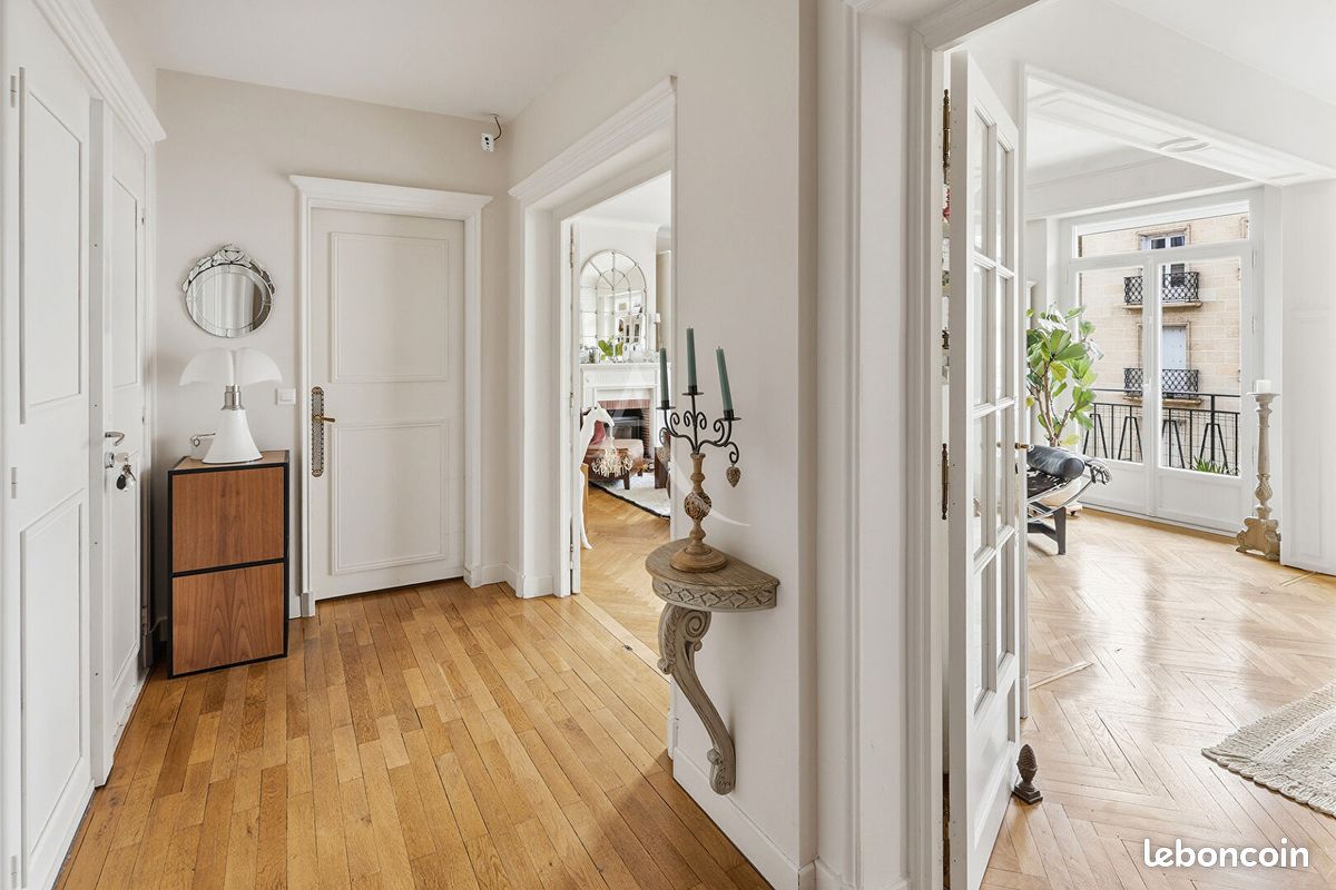 Appartement 6 pièces 161 m² · à Saint-Nazaire · 161 m² · 595 000 €