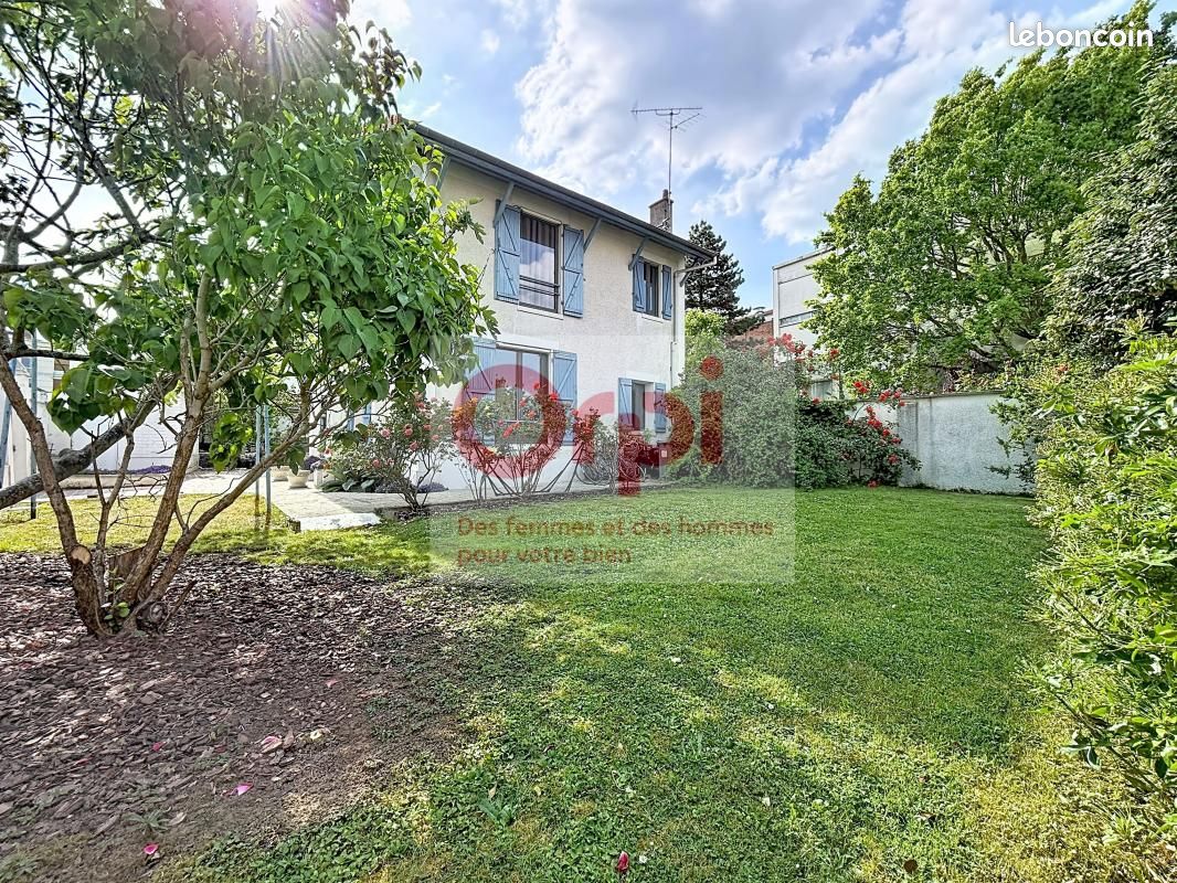 Maison 7 pièces 178 m² · à Issy-les-Moulineaux · 178 m² · 1 790 000 €