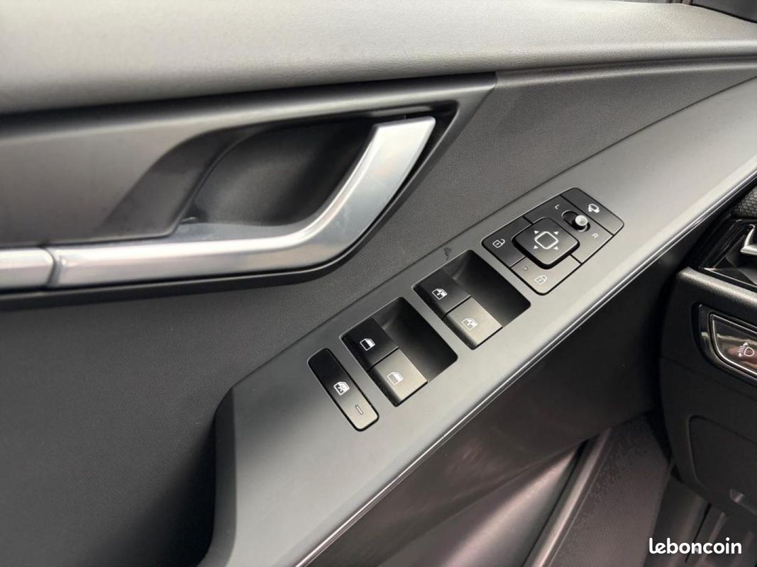 Kia Niro 1.6 GDi 141ch HEV Active DCT6 (image 17)