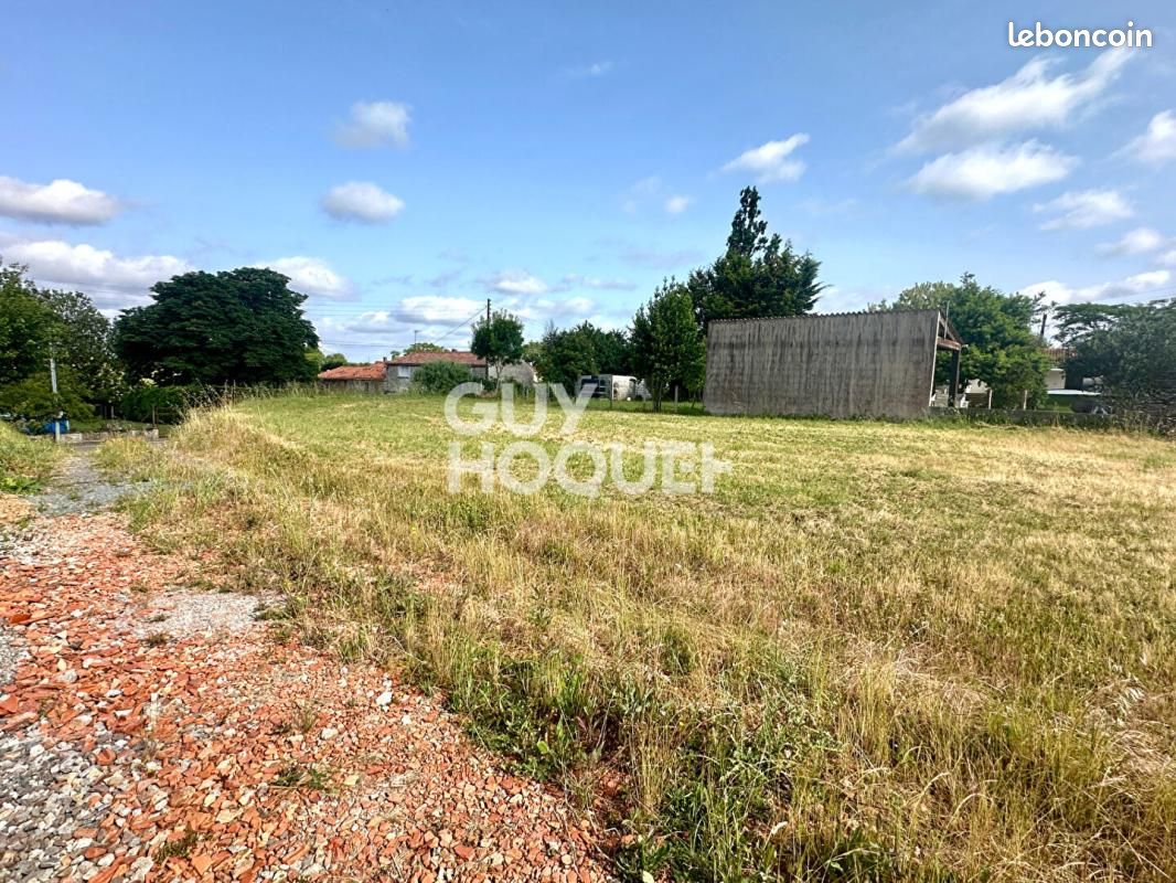 Terrain Auchay Sur Vendee · à Auchay-sur-Vendée · 36 500 €