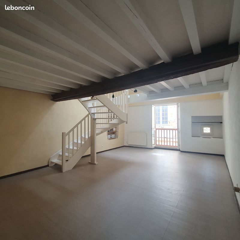 Appartement 3 pièces 84 m² · à Auch · 84 m² · 700 €/mois