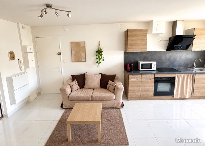 Appartement 3 pièces 45 m² · à La Valette-du-Var · 45 m² · 1 000 €/mois