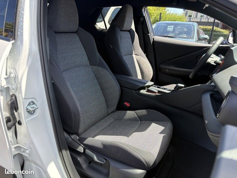 Toyota C-HR 1.8 Hybride 140 Graphic NG 1 (image 13)