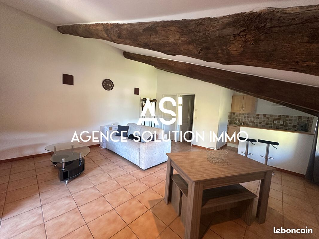 Appartement 1 pièce 39 m² · à Saint-Montan · 39 m² · 530 €/mois
