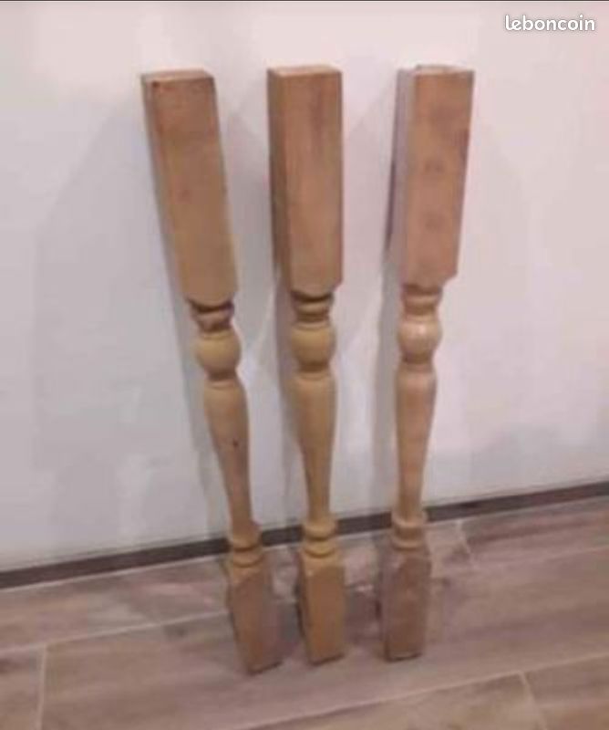 Balustres en bois neuves (image 1)