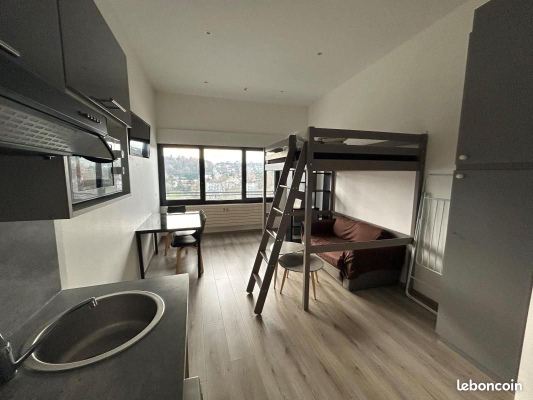 Appartement 1 pièce 23 m² · à Montbéliard · 23 m² · 390 €