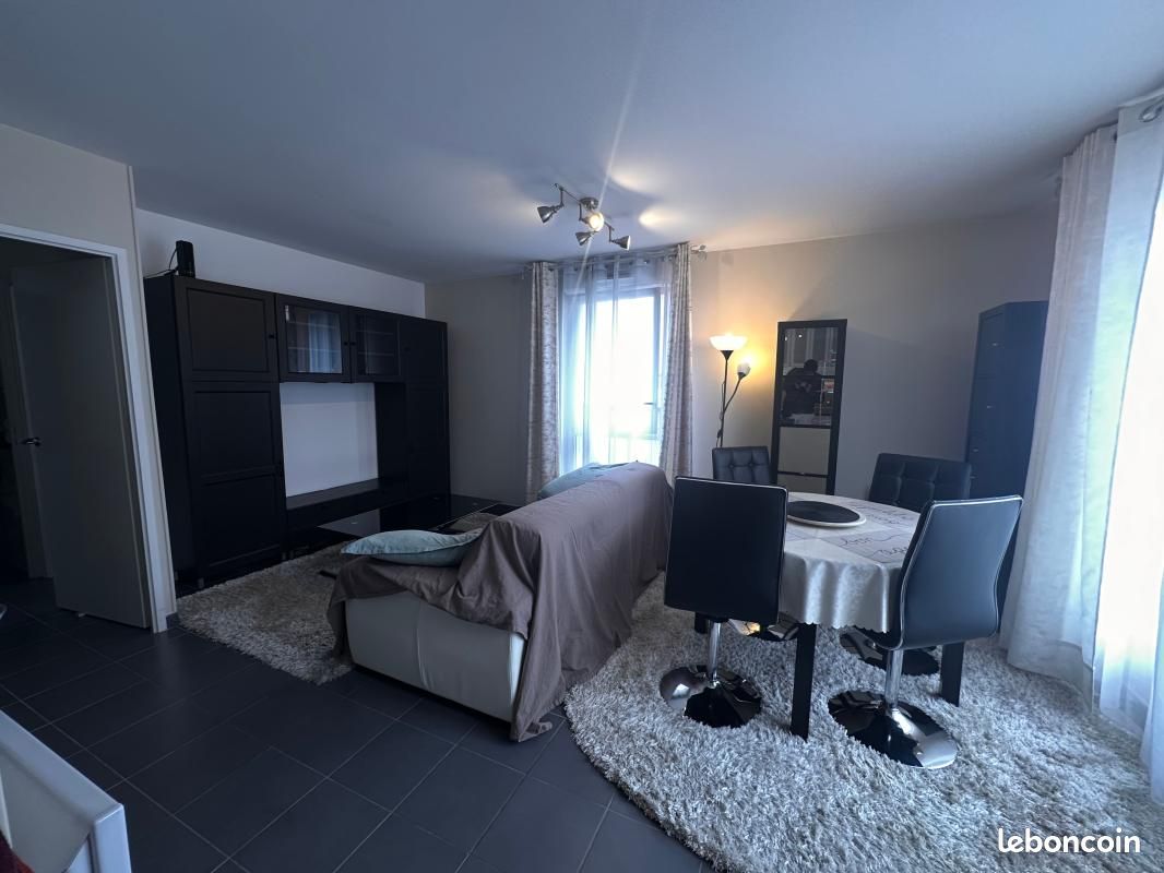 Appartement 2 pièces 45 m² · à Garges-lès-Gonesse · 45 m² · 930 €/mois
