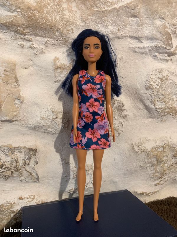 Poupé barbie (image 4)