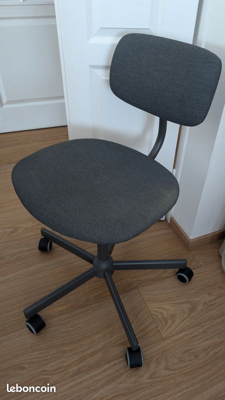 Chaise de bureau (image 1)