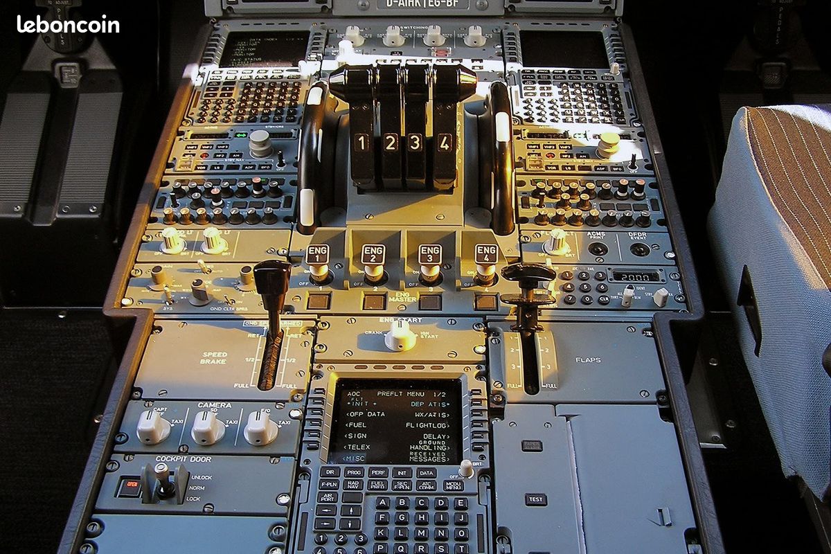Panneau Airbus A340 (image 9)