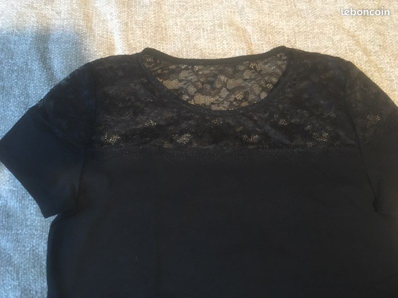 Tee shirt dentelle (image 4)