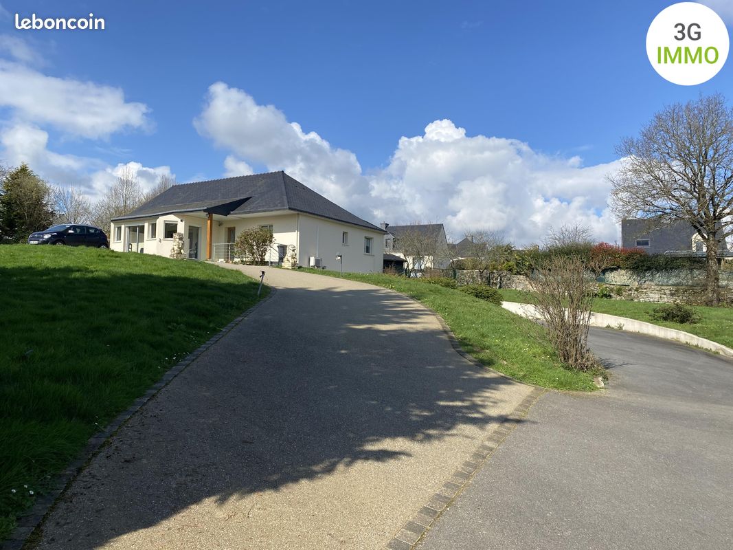 Maison 6 pièces 141 m² · à Ploeren · 141 m² · 334 500 €