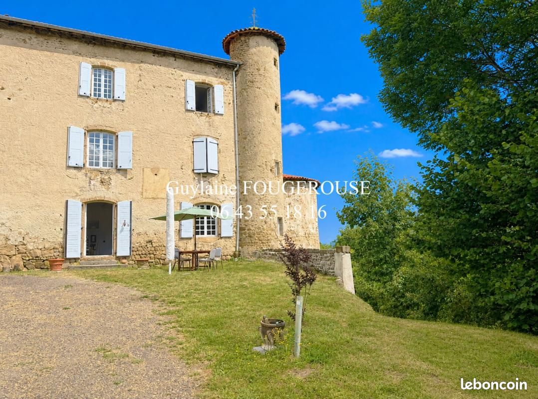 Maison 6 pièces 262 m² · à Ambert · 262 m² · 475 000 €