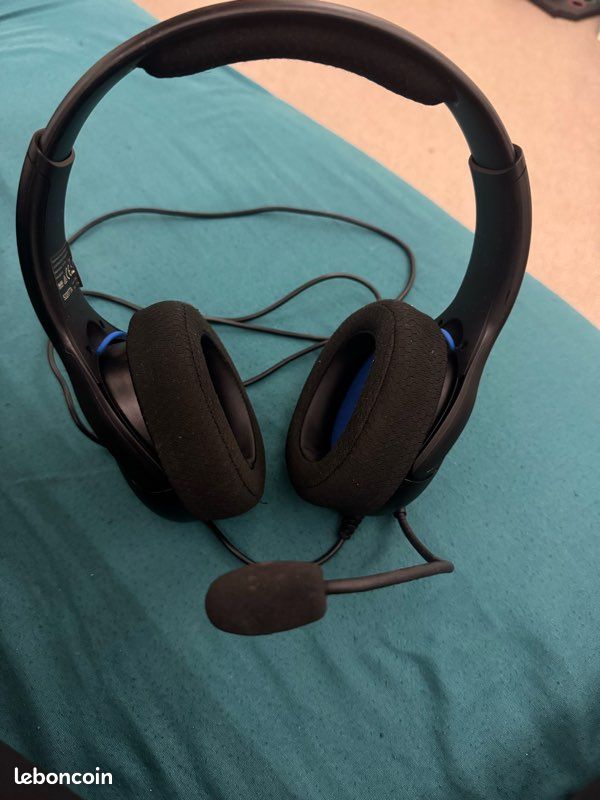 Casque PlayStation (image 1)