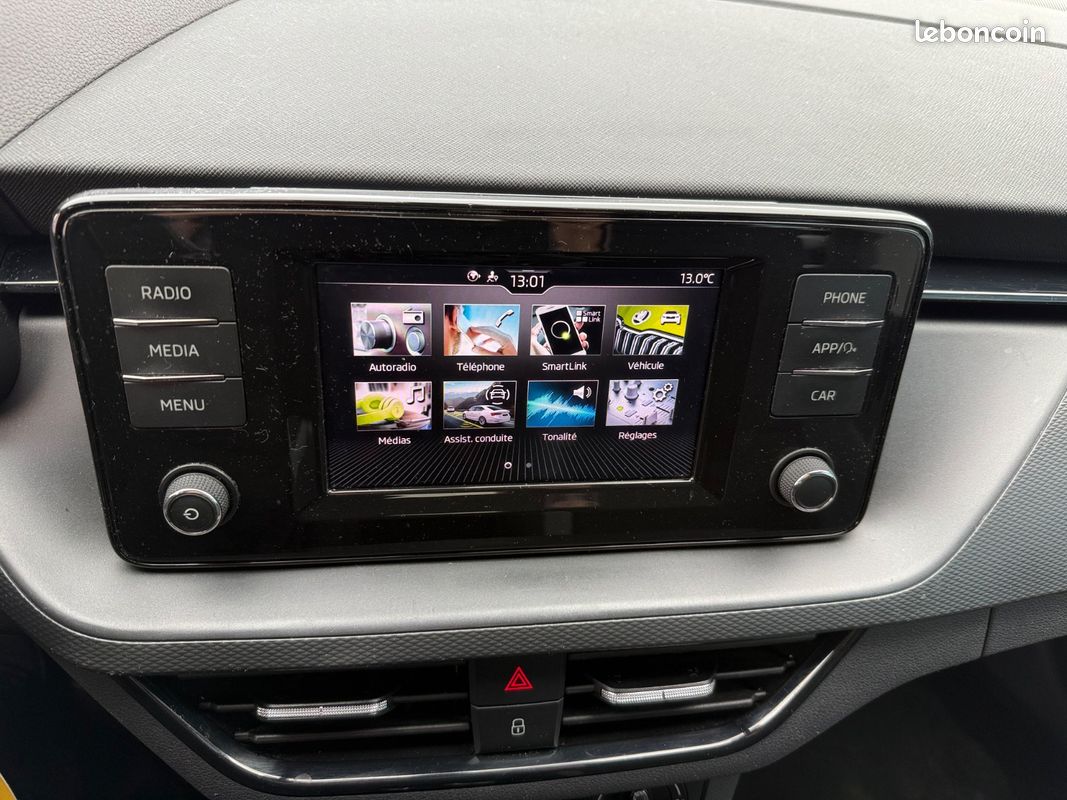 Skoda KAMIQ Active 1.0 TSI 95 ch 2022 (image 12)