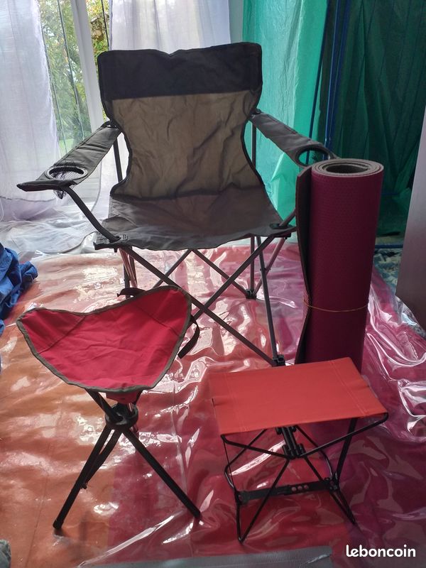 Ensemble 2 chaises pliables + tapis gym + appuie tête (image 1)
