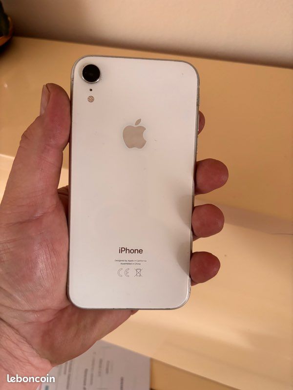 IPhone XR blanc (image 3)