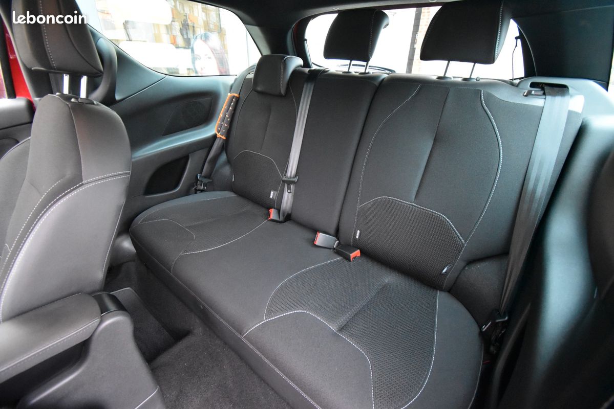 CITROEN DS 3 1.2 110 CH SOCHIC - GARANTIE 6 MOIs (image 10)