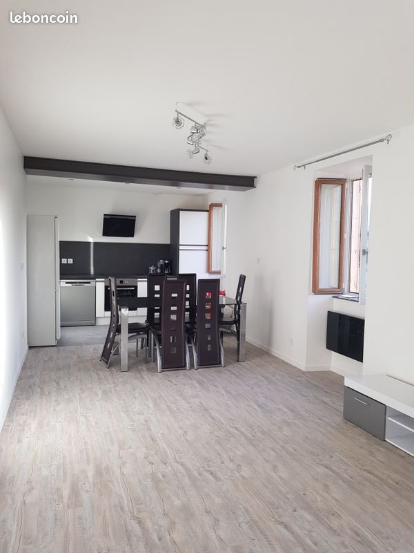 Appartement 4 pièces 85 m² · à Viviers · 85 m² · 920 €