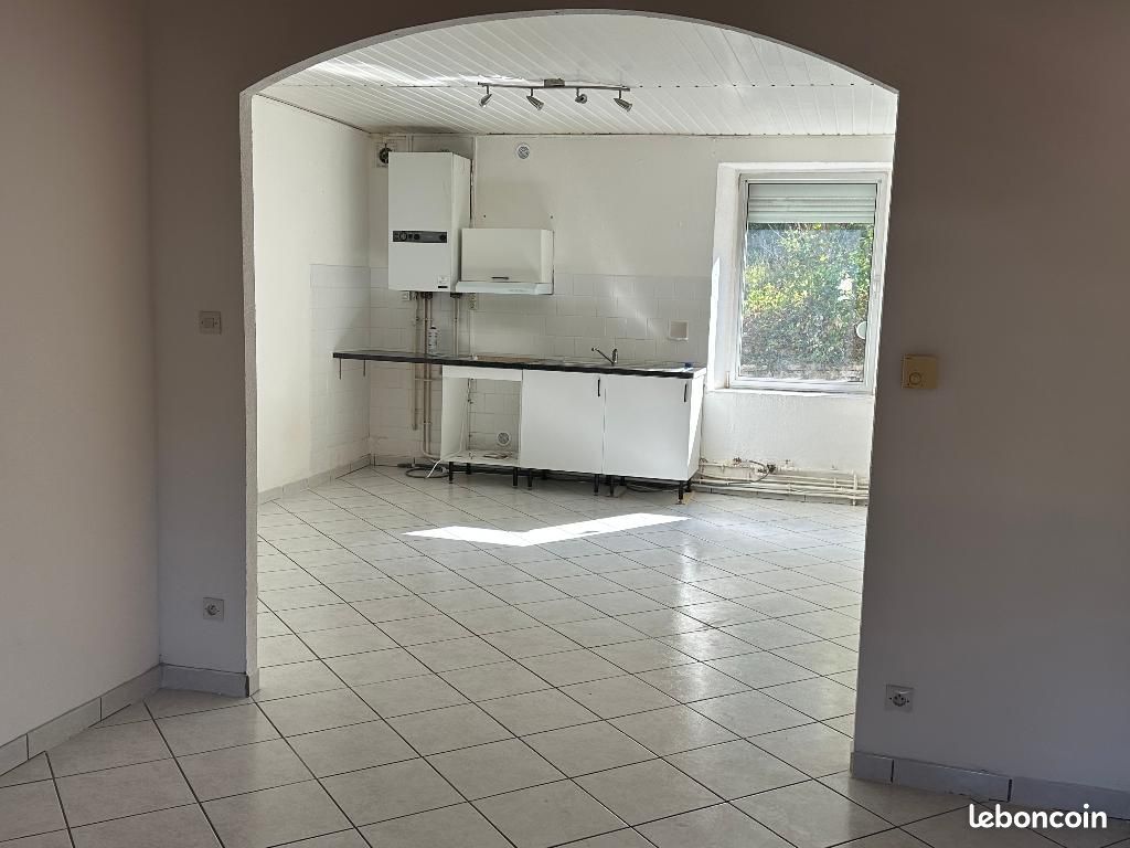 Appartement 3 pièces 58 m² · à Pont-de-Roide-Vermondans · 58 m² · 400 €/mois