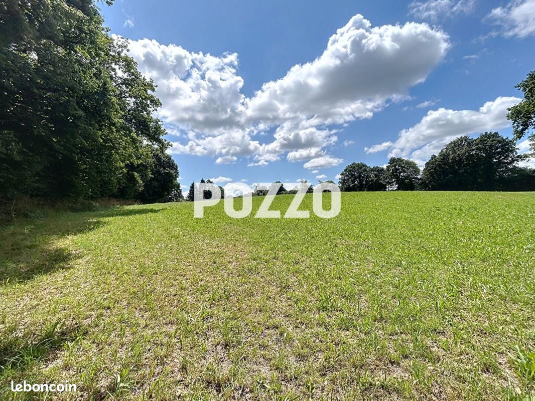 Terrain La Chapelle Cecelin · à La Chapelle-Cécelin · 92 000 €