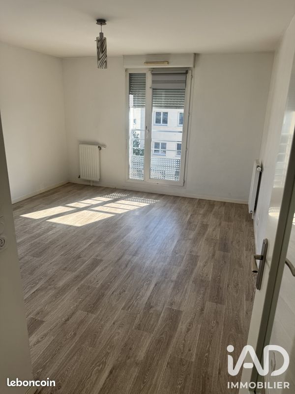 Appartement 2 pièces 43 m² · à Drancy · 43 m² · 219 000 €