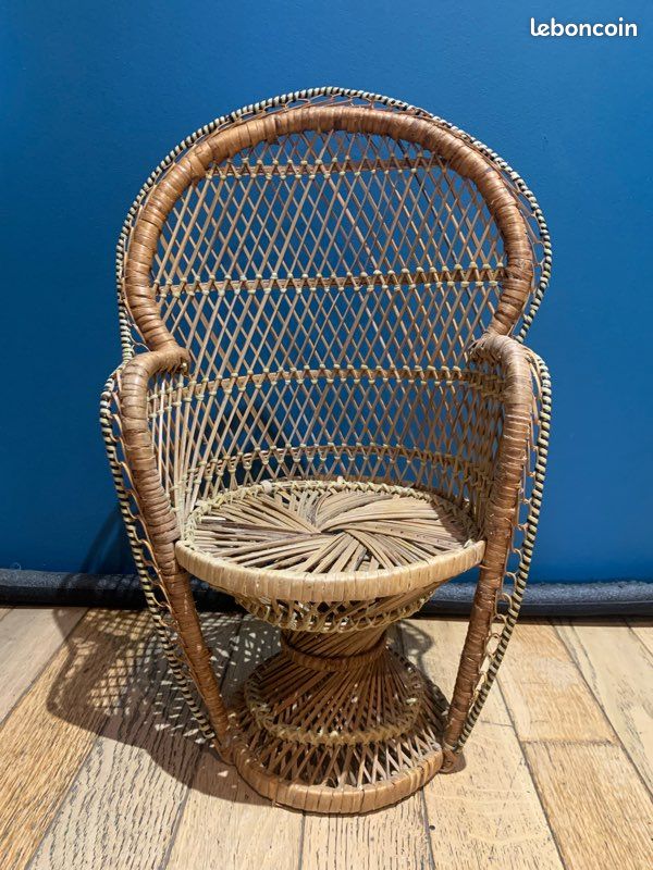 Chaise en rotin pour poupée (image 2)