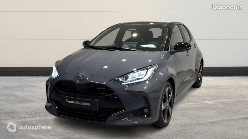 Toyota Yaris 130h Collection 5p MY26 (image 1)