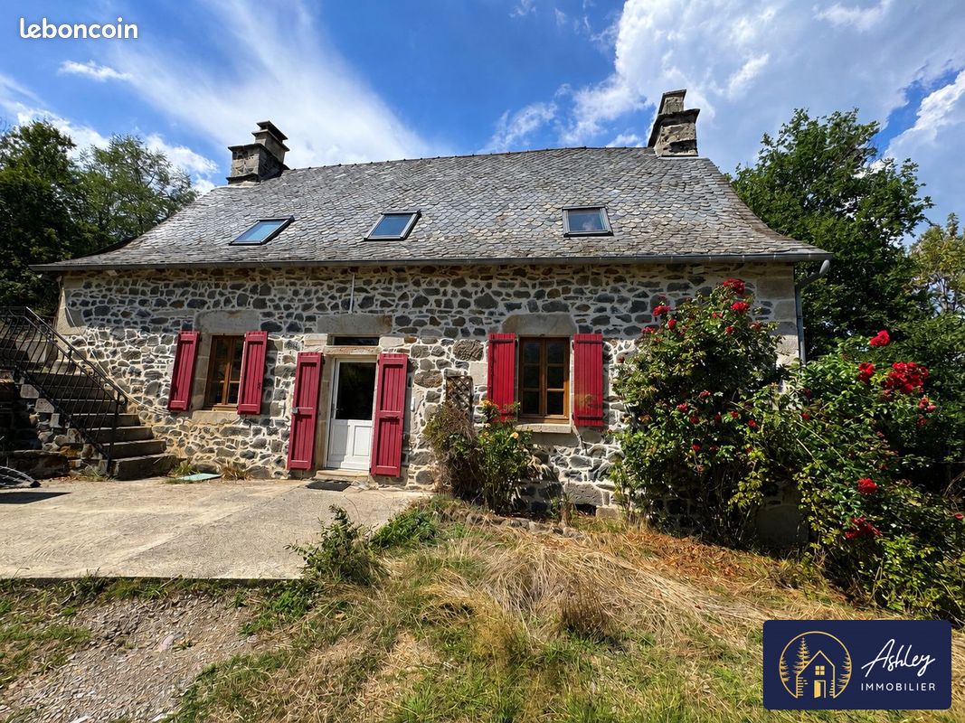 Maison 6 pièces 109 m² · à Sauvat · 109 m² · 697 €/mois